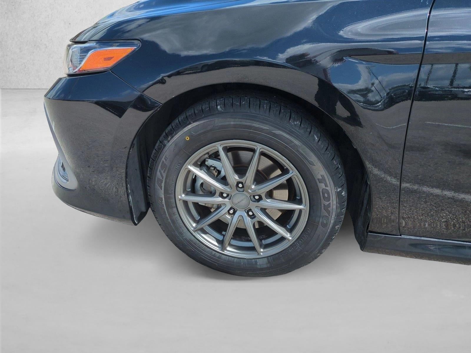 2023 Toyota Camry Hybrid LE CVT (Natl)