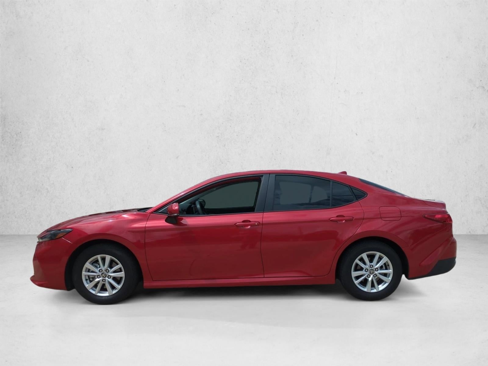 2025 Toyota Camry LE (Natl)