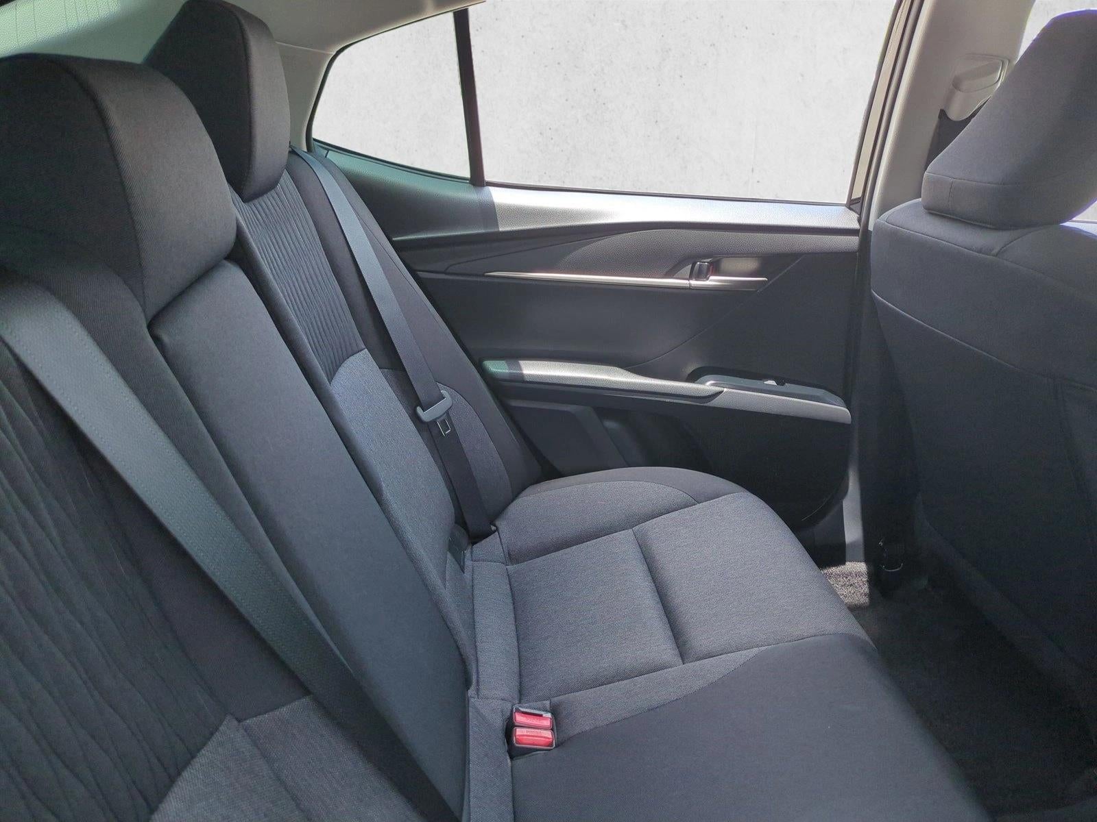 2025 Toyota Camry LE (Natl)