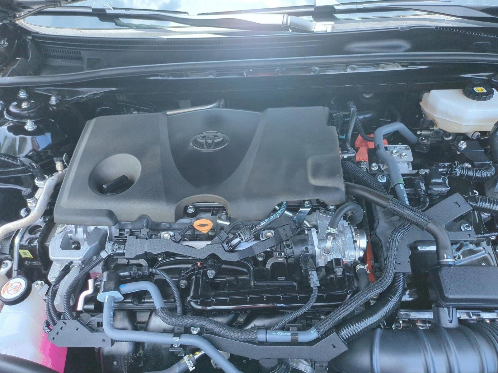 2025 Toyota Camry LE (Natl)