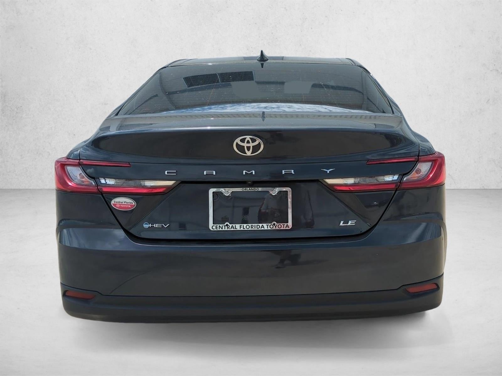 2025 Toyota Camry LE (Natl)