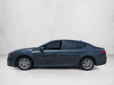 2025 Toyota Camry LE (Natl)