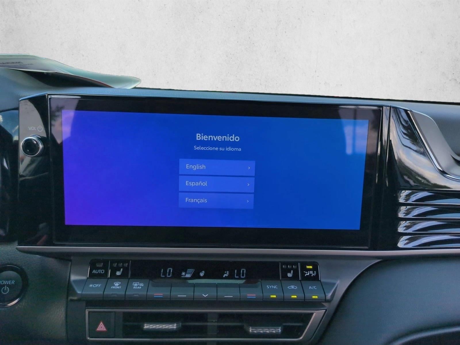 2025 Toyota Camry XSE (Natl)