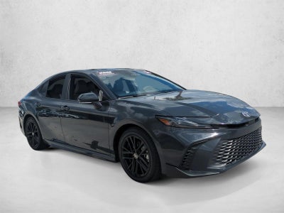 2025 Toyota Camry SE (SE)