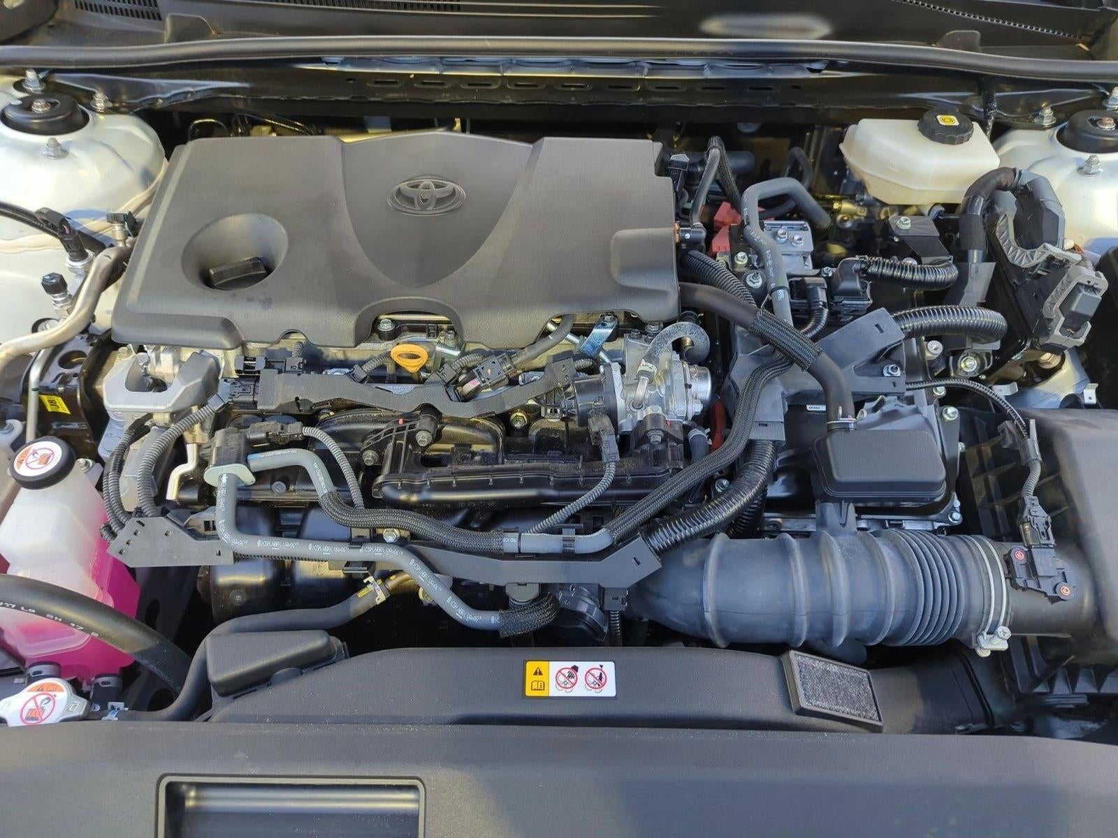2025 Toyota Camry LE (Natl)