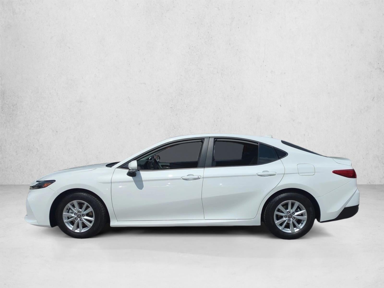 2025 Toyota Camry LE (Natl)