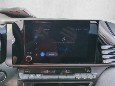 2025 Toyota Camry LE (Natl)