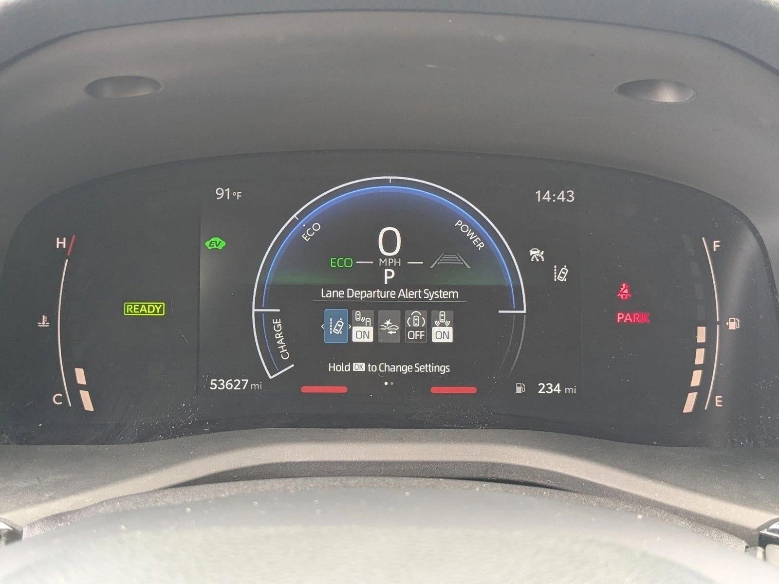 2025 Toyota Camry LE (Natl)