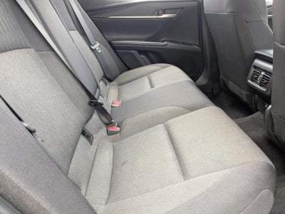 2025 Toyota Camry LE (Natl)