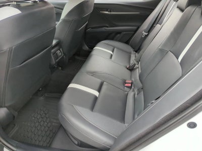 2025 Toyota Camry SE (Natl)