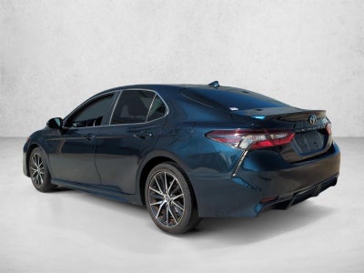 2021 Toyota Camry SE Auto (Natl)