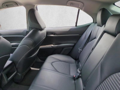2023 Toyota Camry SE Auto (SE)