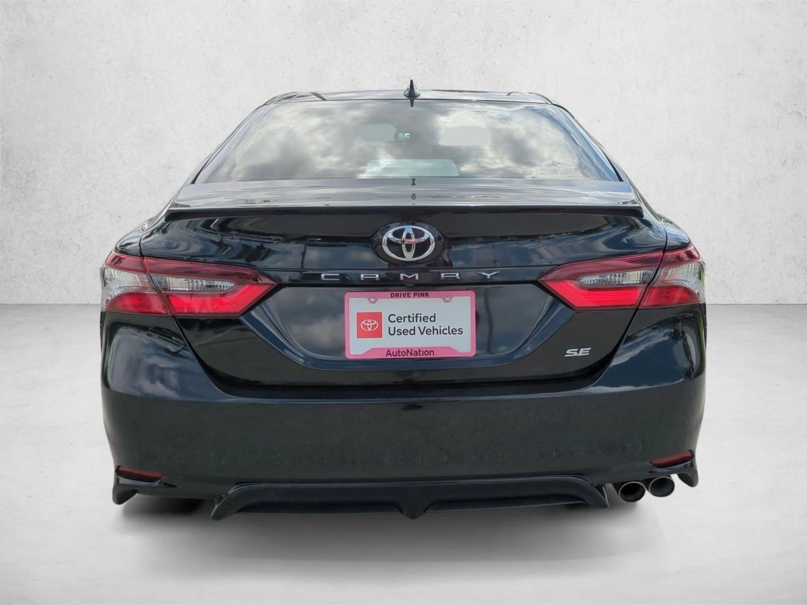 2023 Toyota Camry SE Auto (SE)