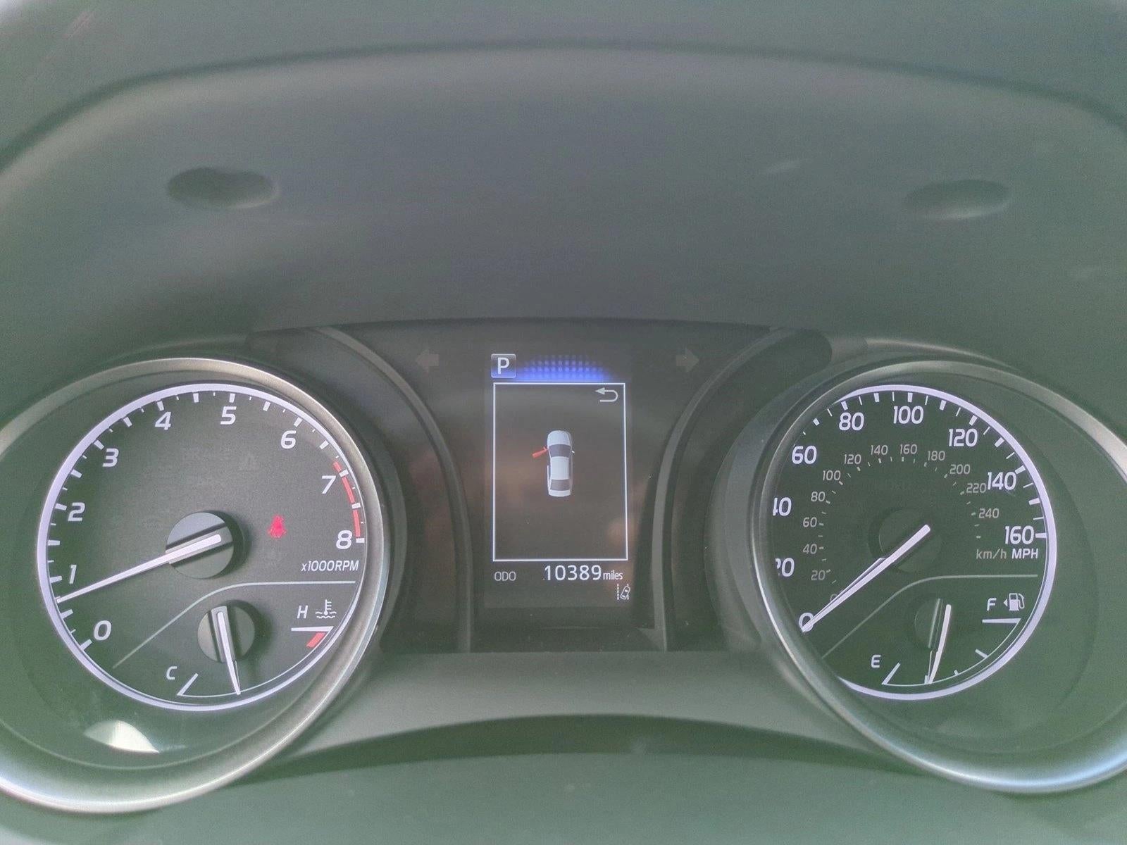 2024 Toyota Camry SE Auto (SE)
