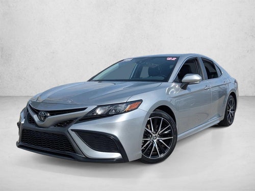 2022 Toyota Camry SE Auto (SE)