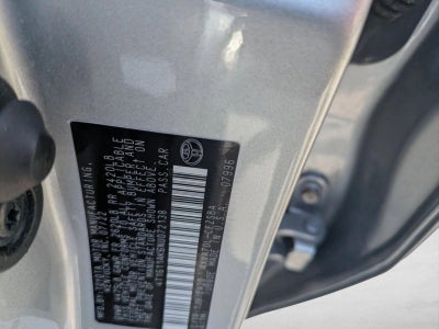 2022 Toyota Camry SE Auto (SE)