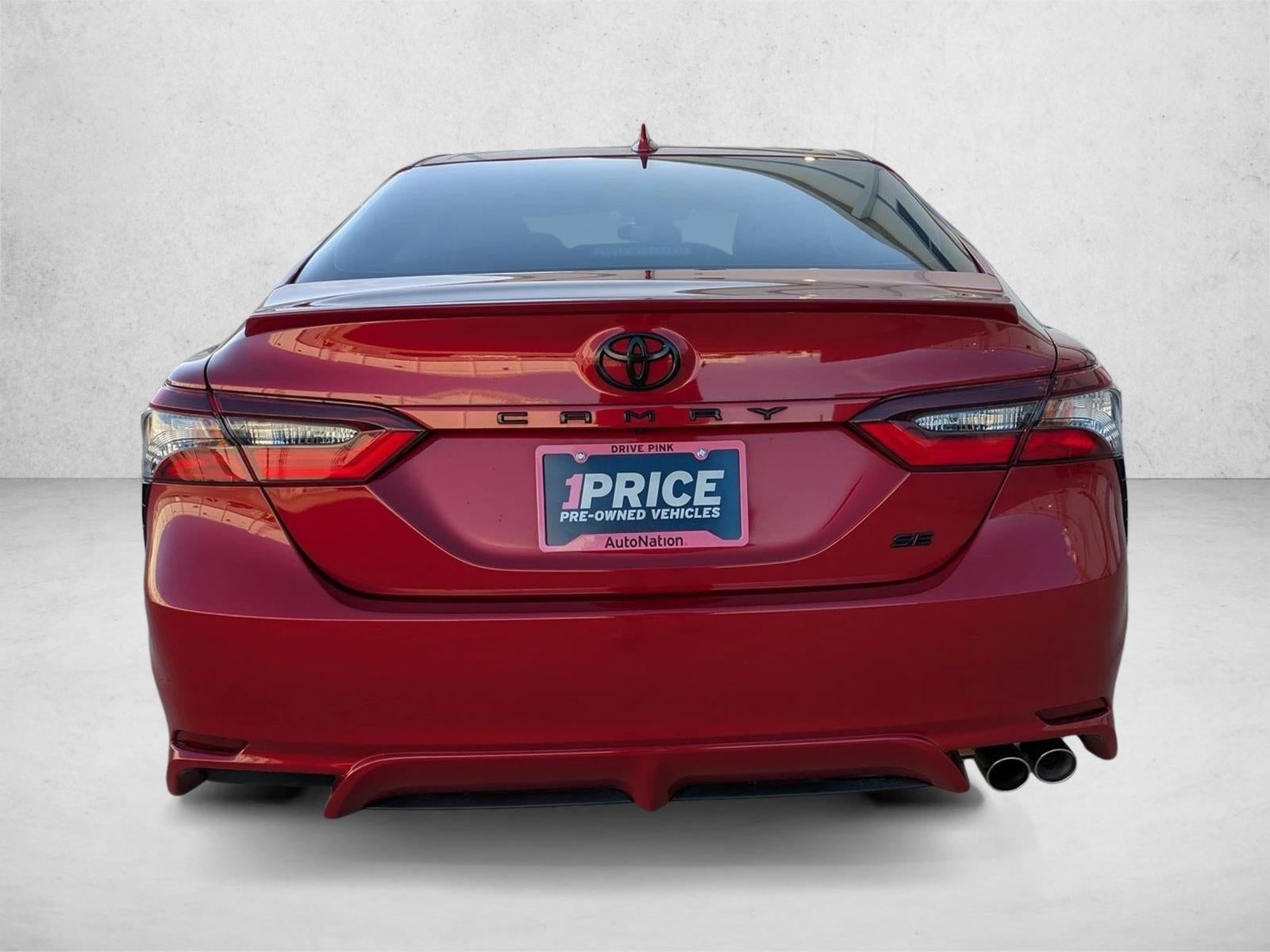 2021 Toyota Camry SE Auto (SE)