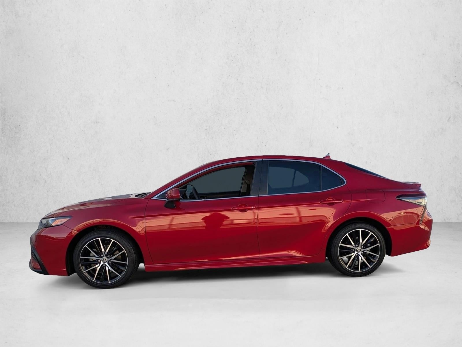 2021 Toyota Camry SE Auto (SE)