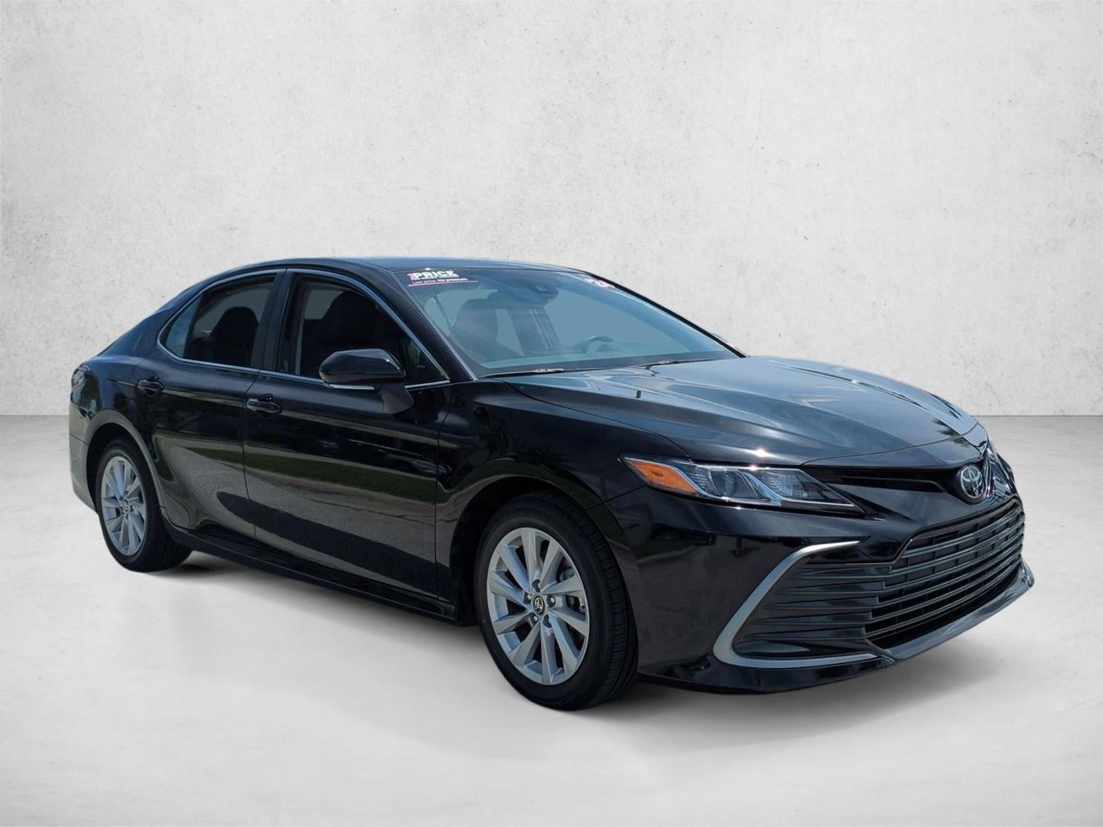2024 Toyota Camry LE Auto (SE)
