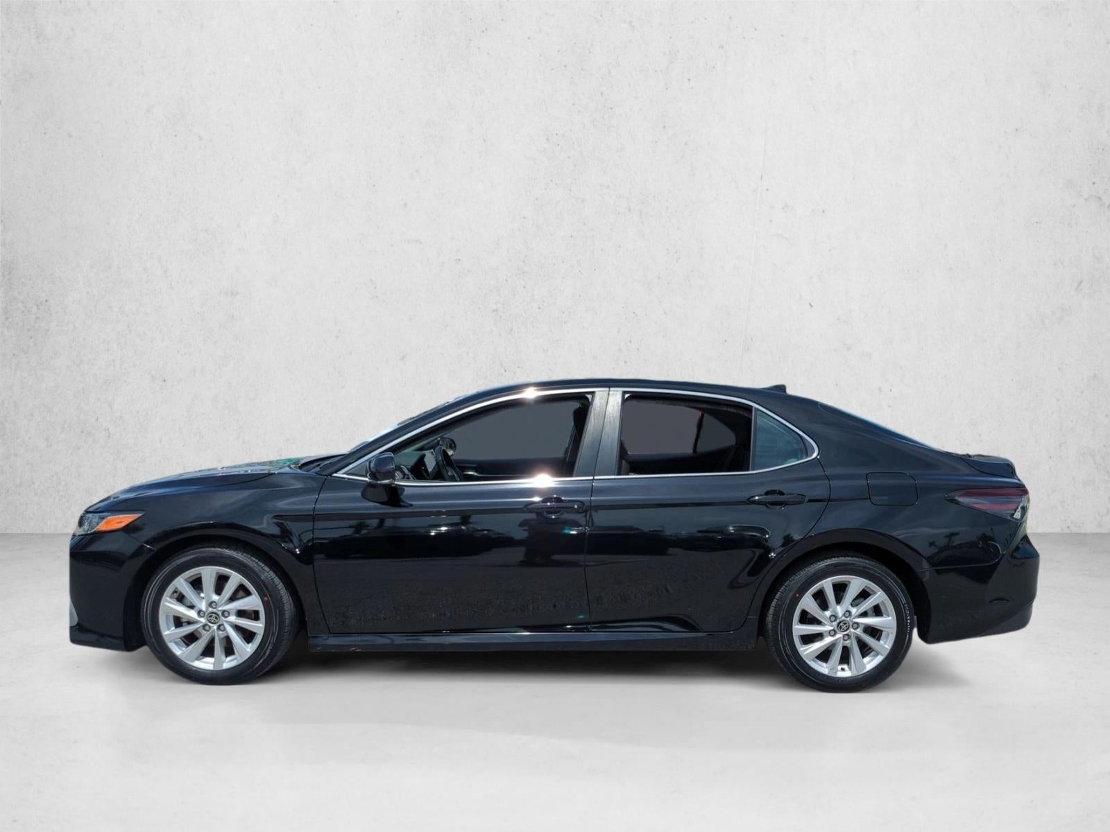 2024 Toyota Camry LE Auto (SE)