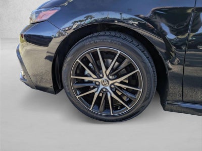 2024 Toyota Camry Hybrid SE CVT (Natl)