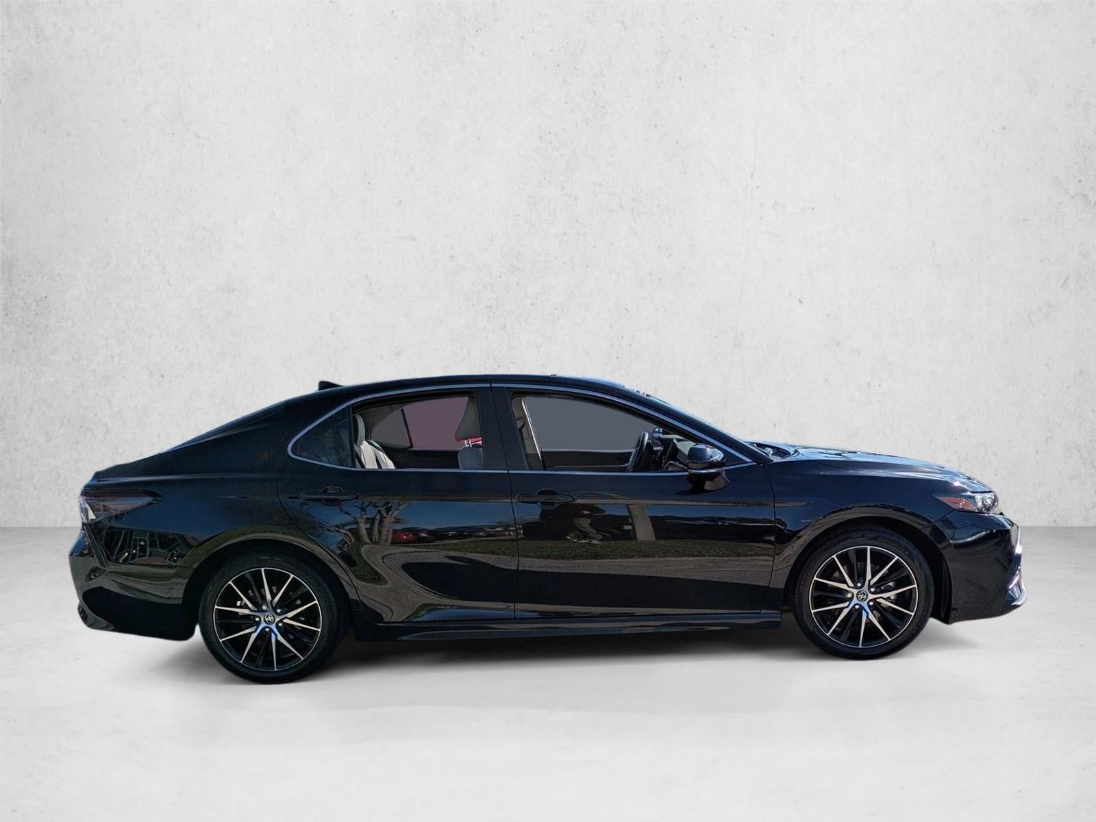 2024 Toyota Camry Hybrid SE CVT (Natl)