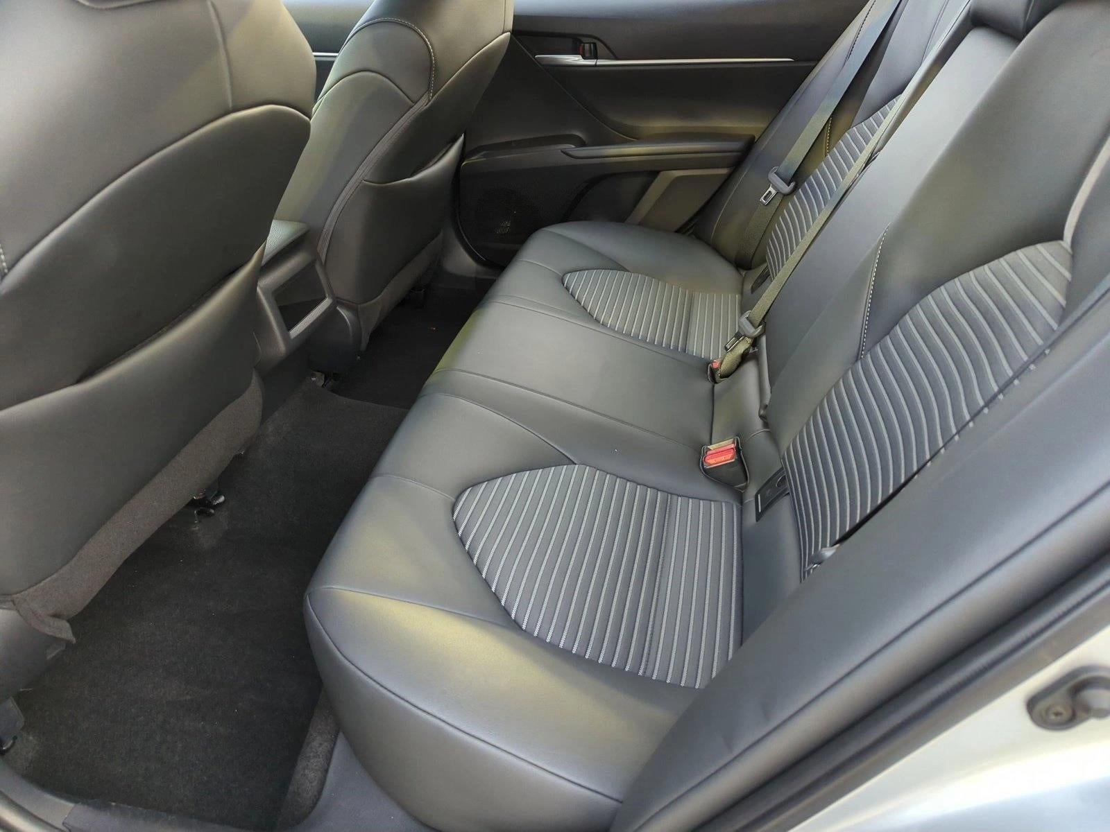 2023 Toyota Camry SE Auto (SE)