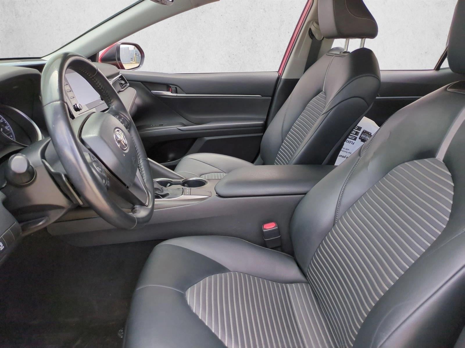 2023 Toyota Camry SE Auto (SE)