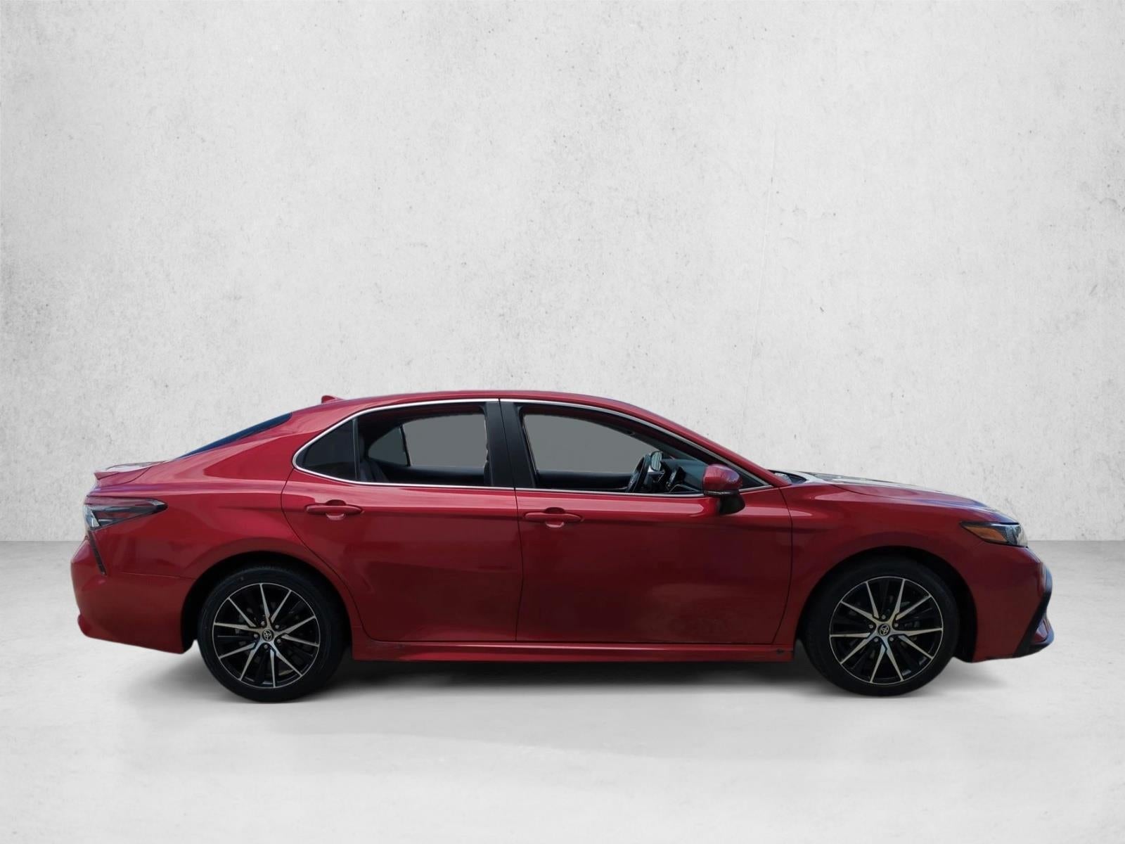 2023 Toyota Camry SE Auto (SE)