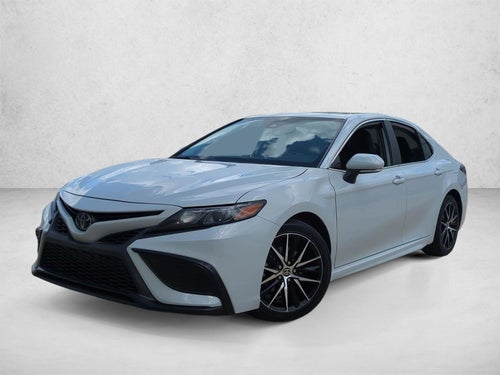 2023 Toyota Camry SE Auto (SE)