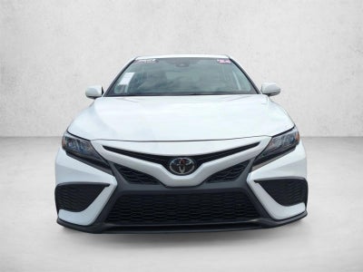 2024 Toyota Camry SE Auto (SE)