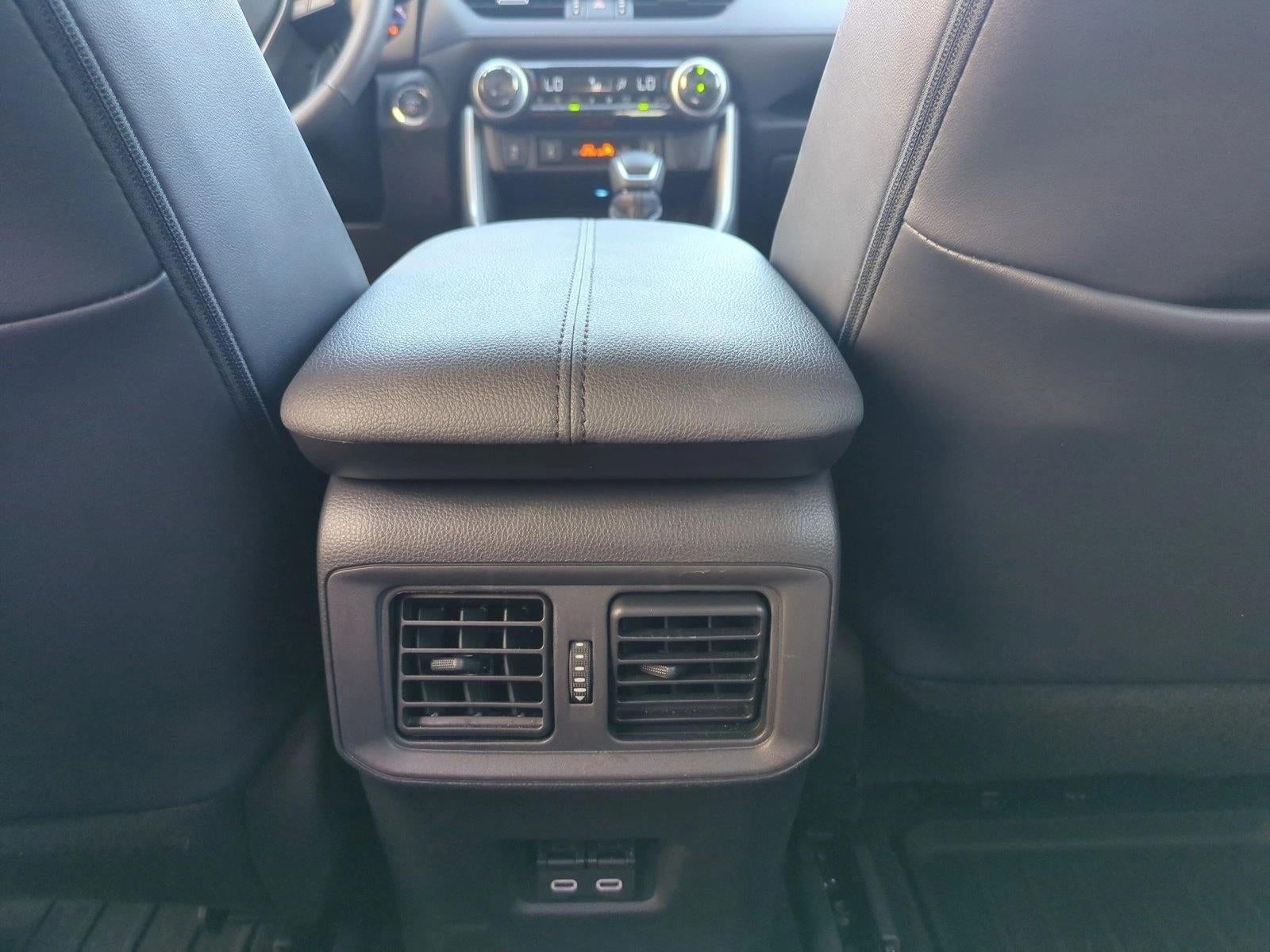 2023 Toyota RAV4 Hybrid XSE AWD (Natl)