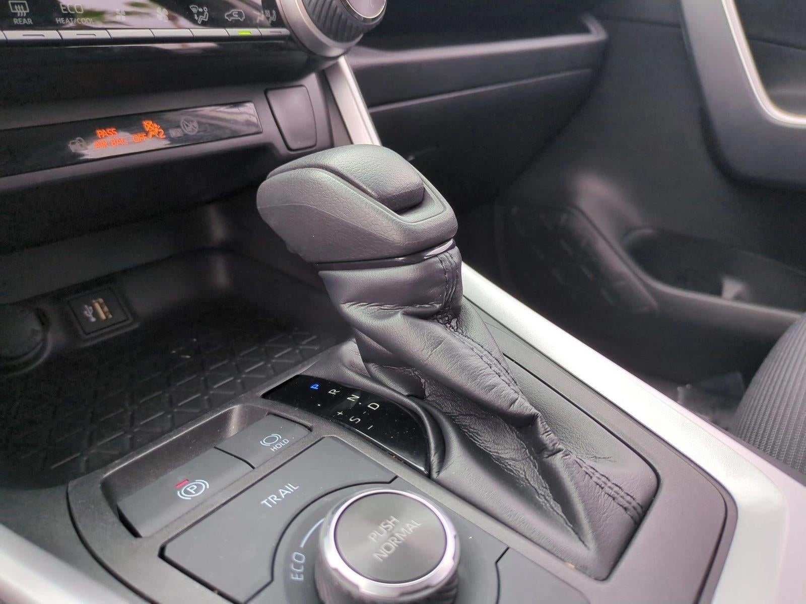 2024 Toyota RAV4 Hybrid LE AWD (Natl)