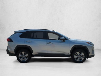 2025 Toyota RAV4 Hybrid XLE AWD (Natl)