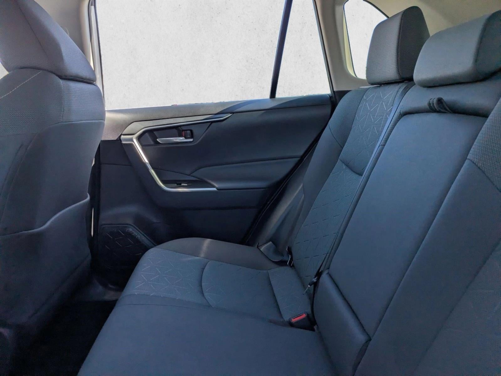 2023 Toyota RAV4 Hybrid XLE AWD (Natl)