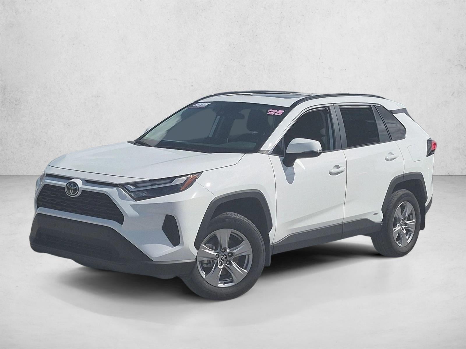 2025 Toyota RAV4 Hybrid XLE AWD (Natl)