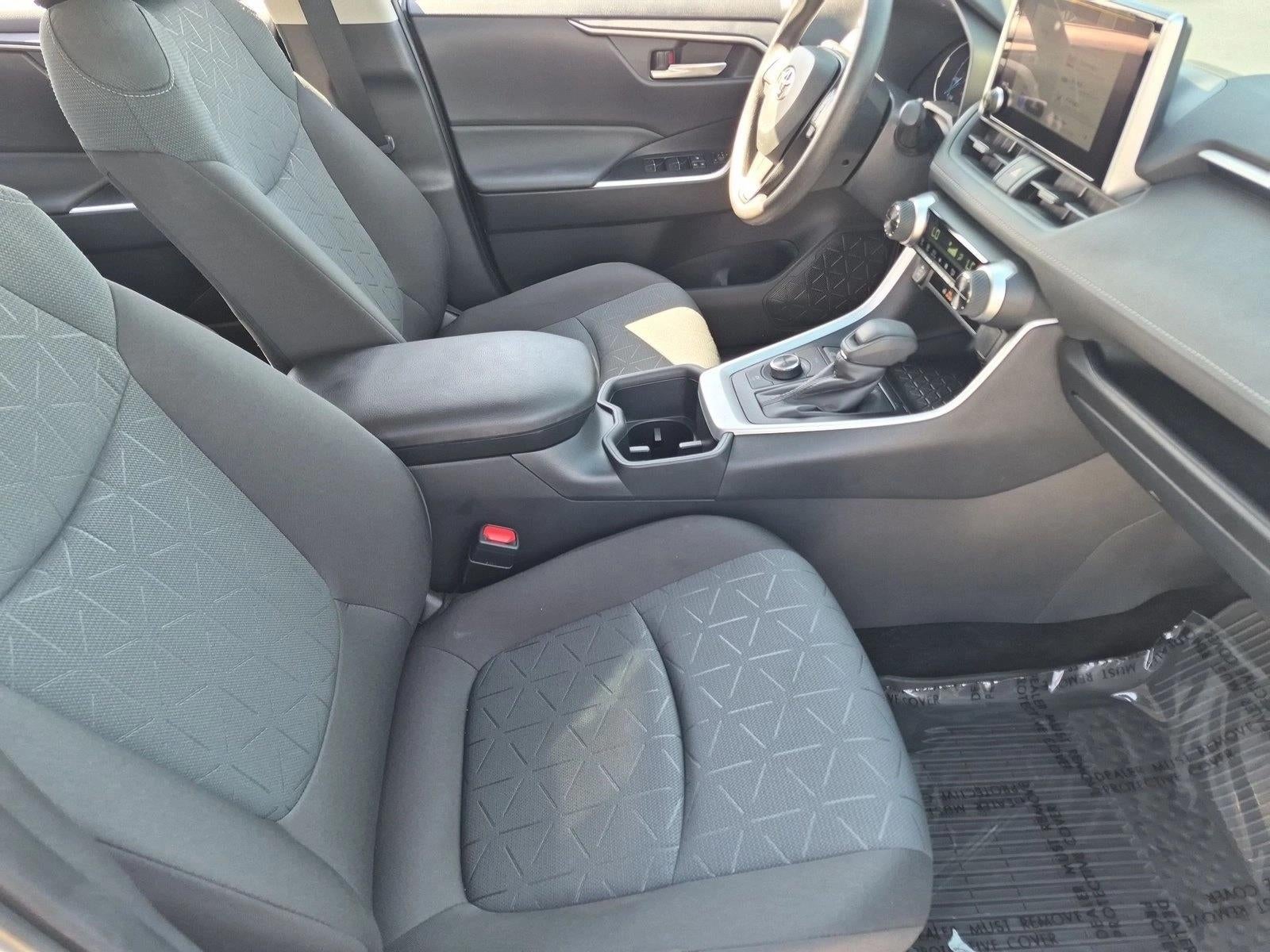 2025 Toyota RAV4 Hybrid XLE AWD (Natl)