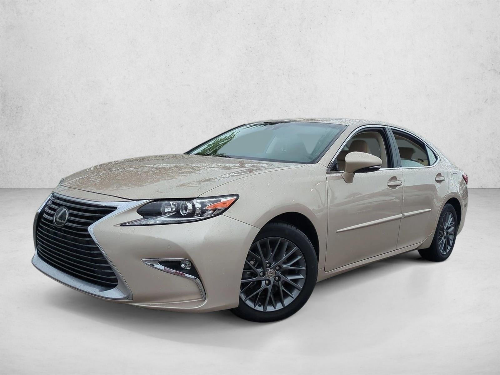 2018 Lexus ES