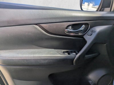 2018 Nissan Rogue FWD S