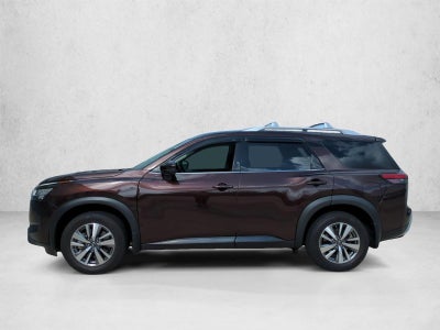 2022 Nissan Pathfinder SL 2WD