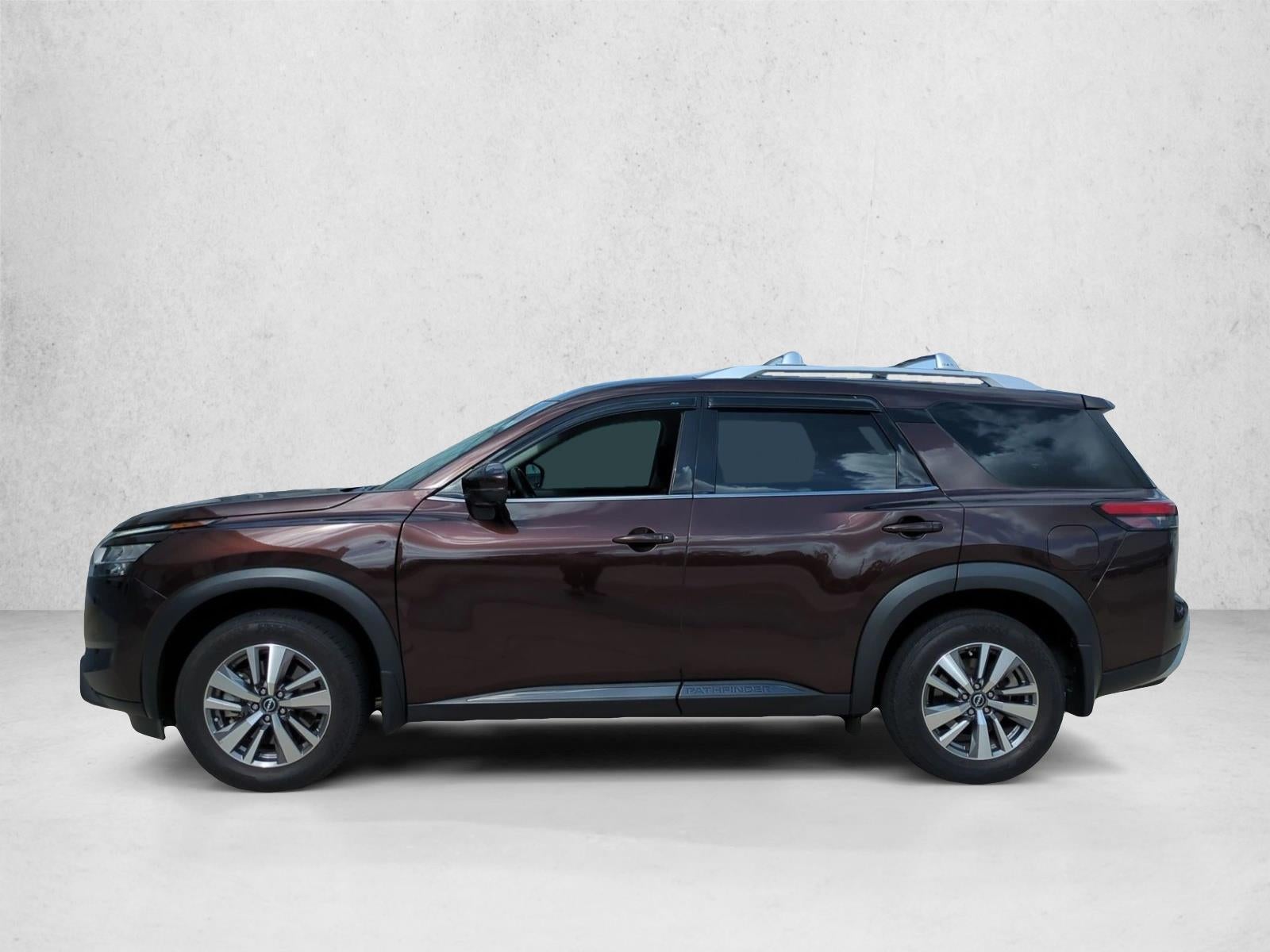 2022 Nissan Pathfinder SL 2WD