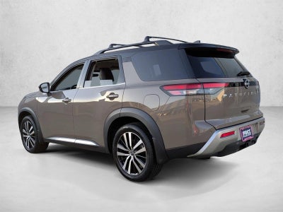 2023 Nissan Pathfinder Platinum 4WD