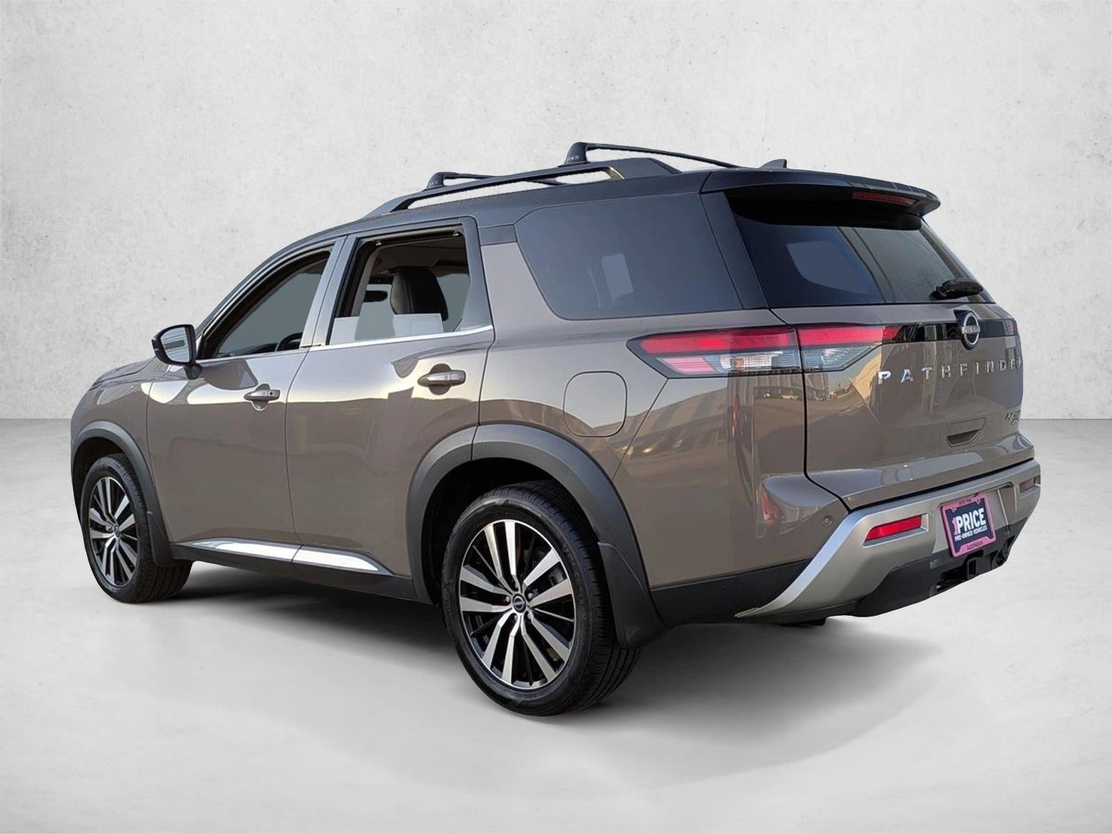 2023 Nissan Pathfinder Platinum 4WD