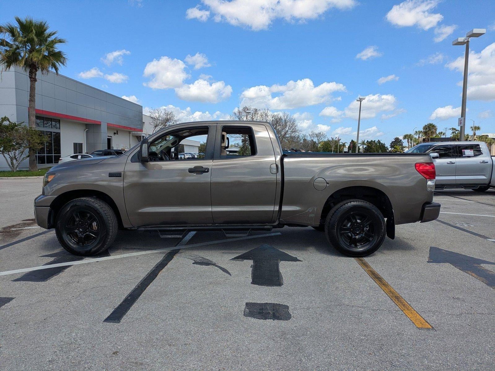 2008 Toyota Tundra 2WD Truck 2WD Double Cab Standard Bed 5.7L V8 (Natl)