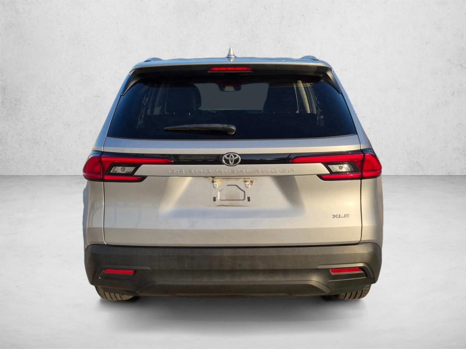 2024 Toyota Grand Highlander XLE FWD (Natl)