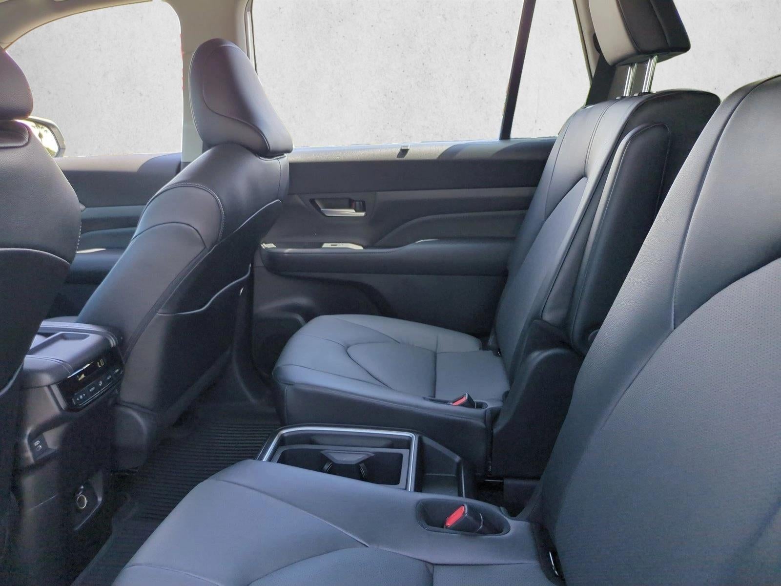 2025 Toyota Grand Highlander XLE FWD (Natl)