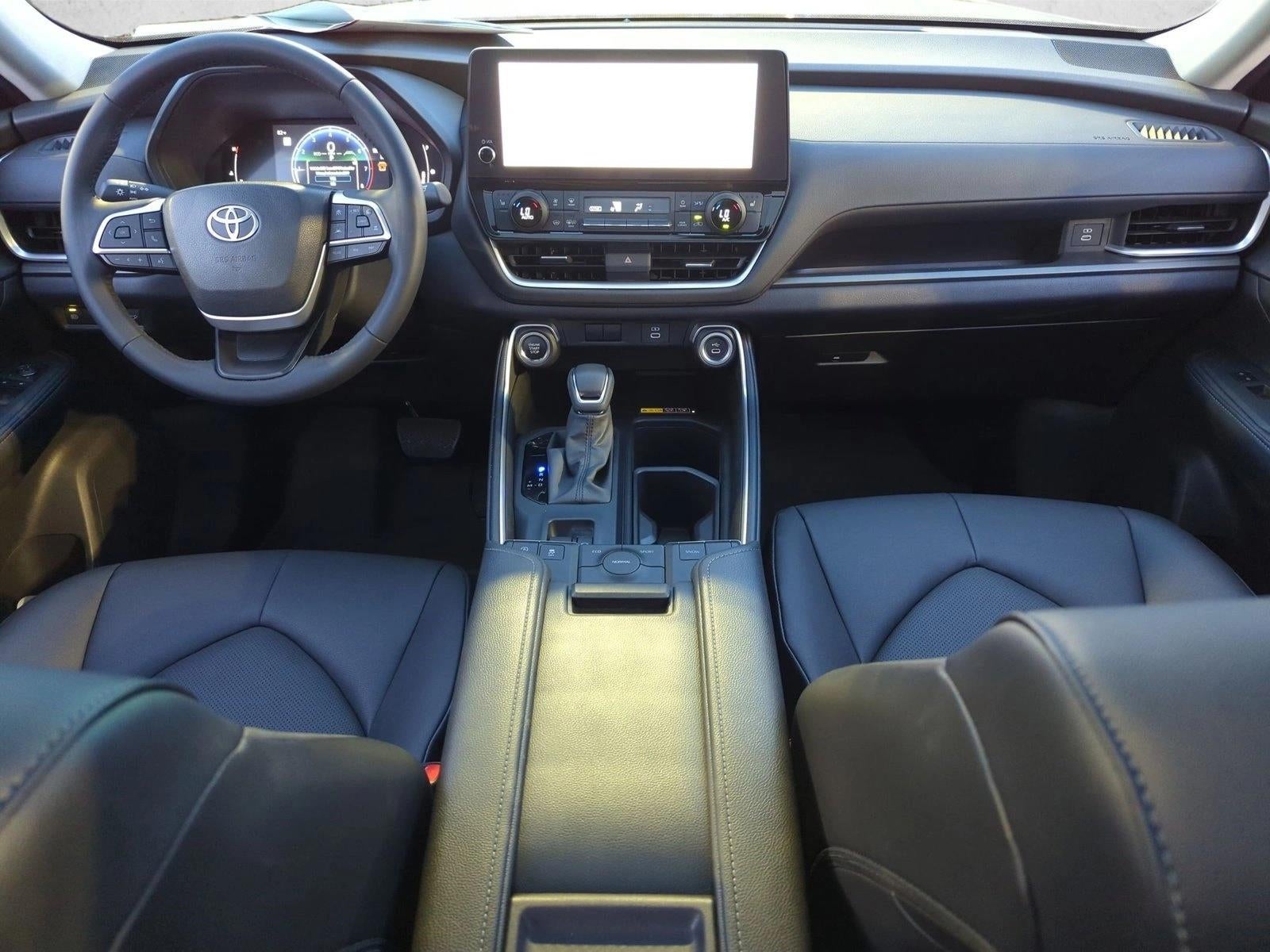 2025 Toyota Grand Highlander XLE FWD (Natl)