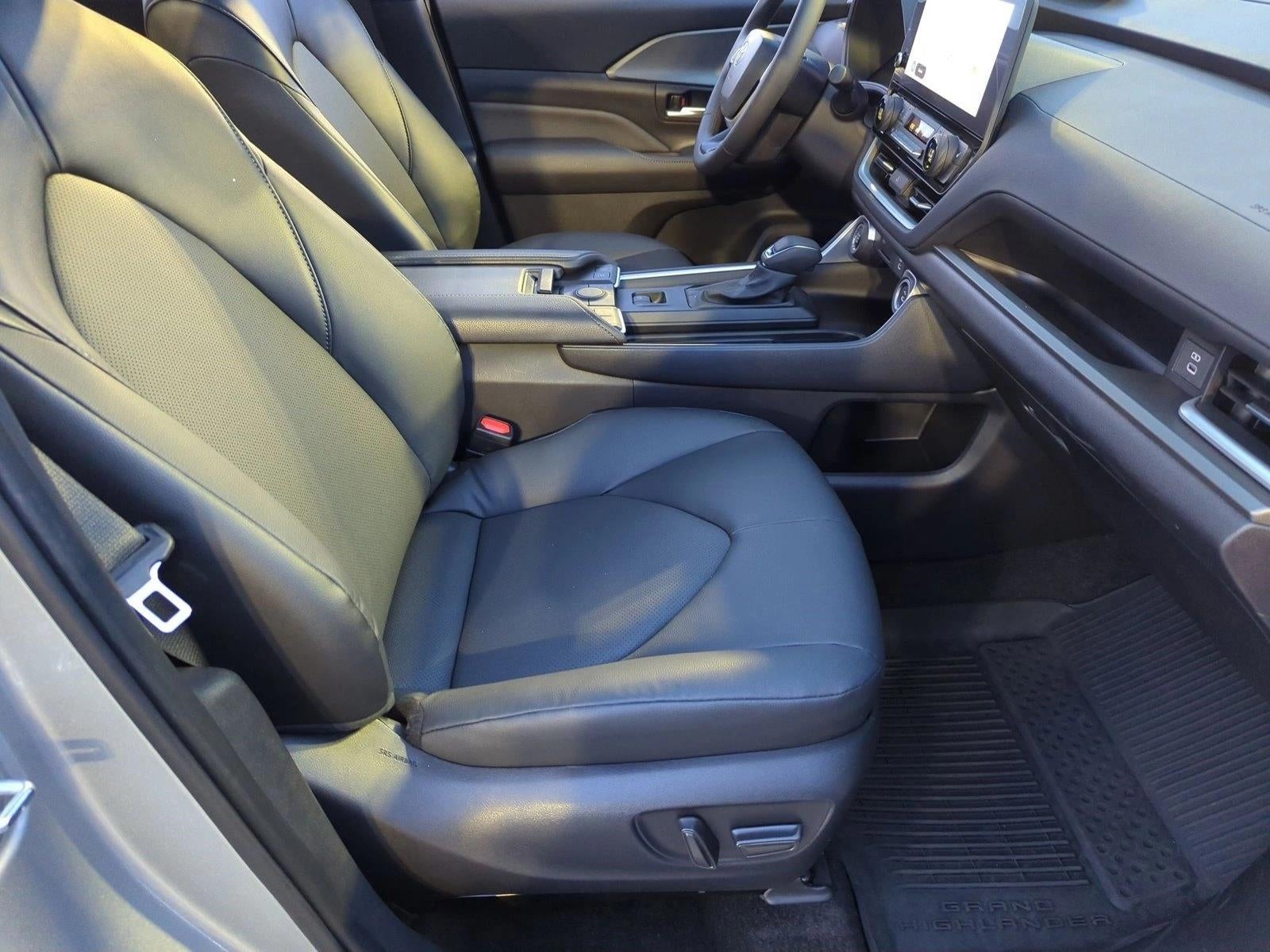 2025 Toyota Grand Highlander XLE FWD (Natl)