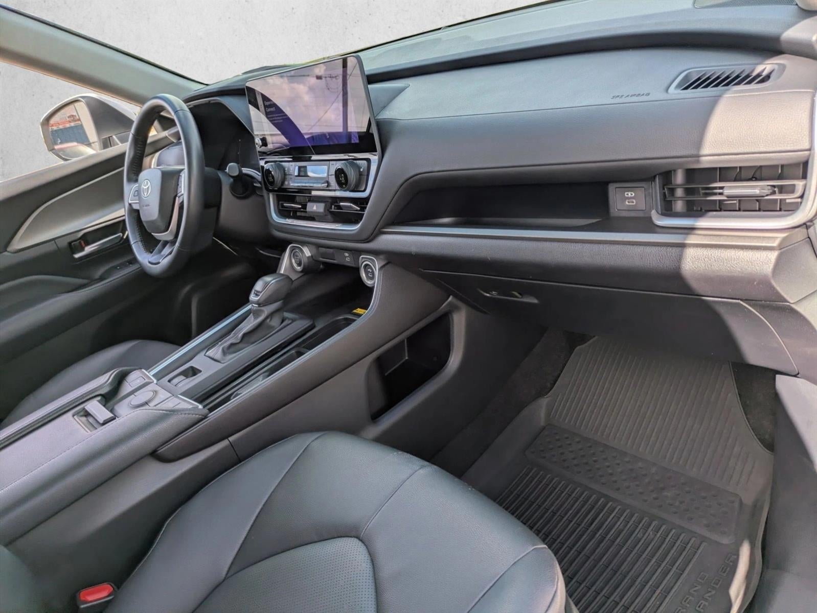 2025 Toyota Grand Highlander XLE FWD (Natl)