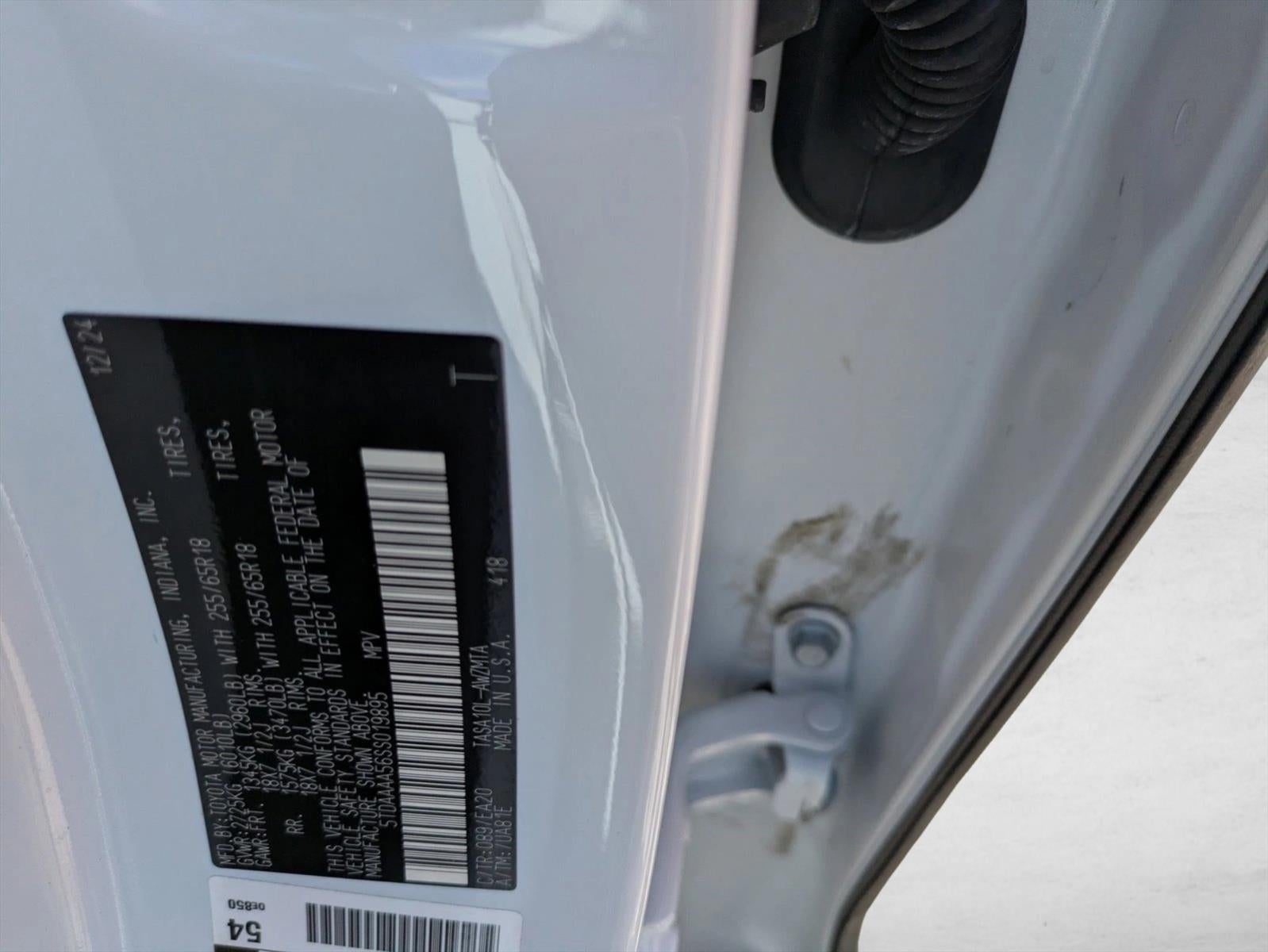 2025 Toyota Grand Highlander XLE FWD (Natl)